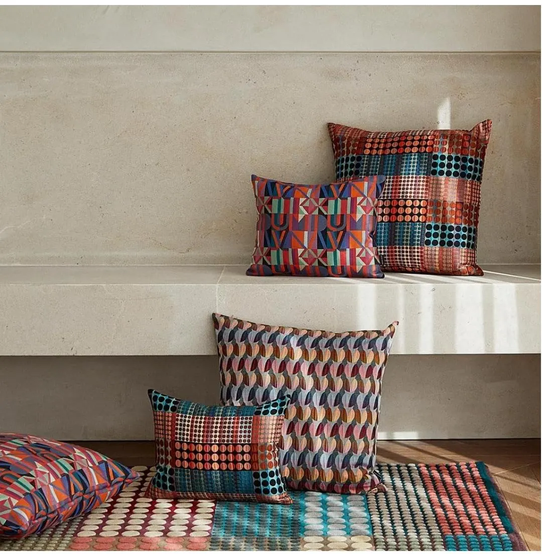 Colorful Botanical Area Rug – Hand-Tufted Wool Craftsmanship - Image 3