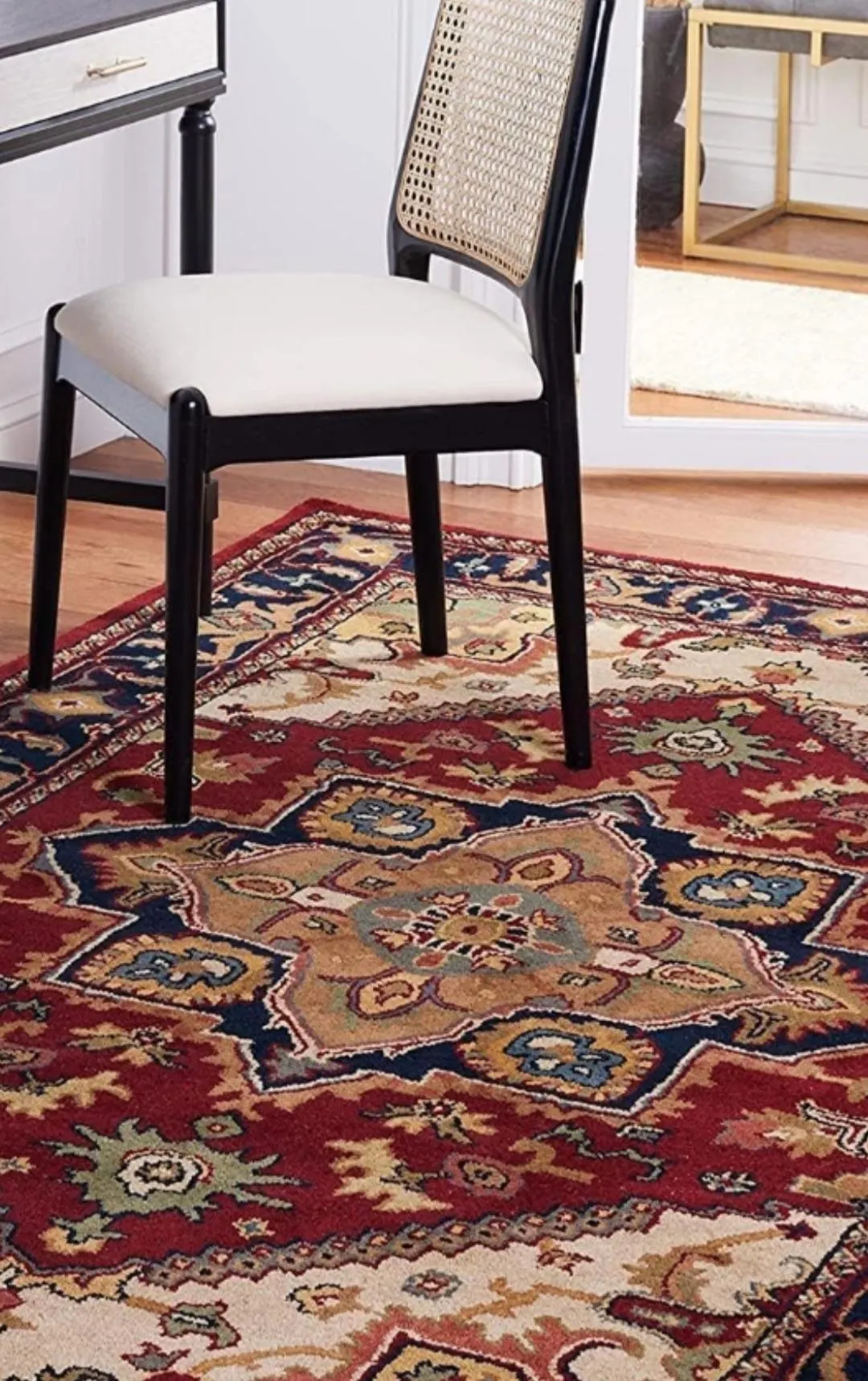 Hand-Tufted Persian Rug-New Zeeland Wool & Silk Rug-Luxury Carpet - Image 3